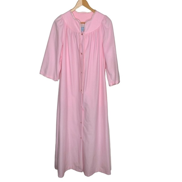 New VTG Vandemere House coat Long Robe Nightgown Fleece Pink Made in USA Medium - Picture 1 of 4